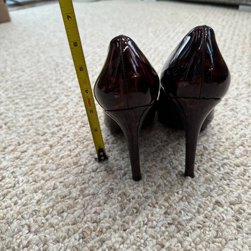 Stuart Weitzman Brown Leopard‎ Print Tortoise Patent Leather Pumps Size 8 - Picture 8 of 8